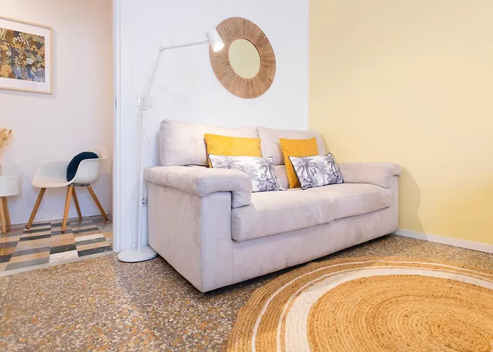 Apartament Flora Cozy Flat Close To Metro *