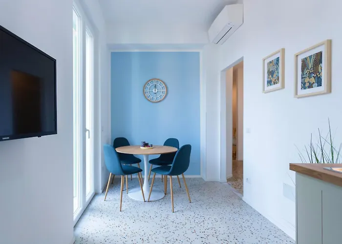 Flora Cozy Flat Close To Metro *