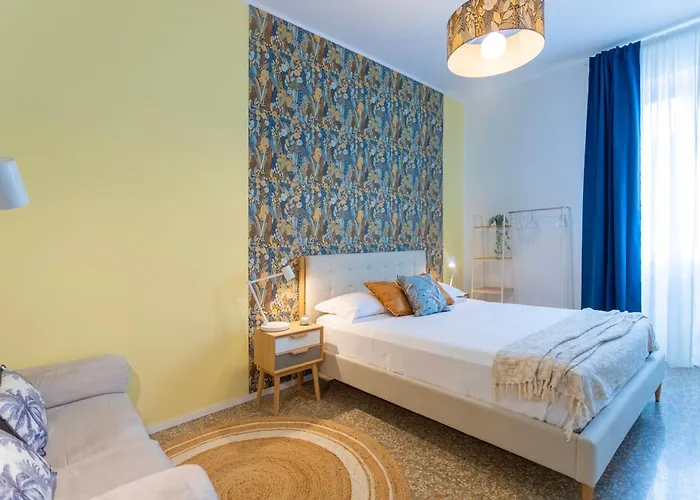 Flora Cozy Flat Close To Metro *